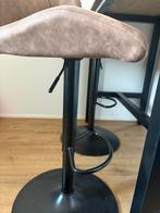 Eettafel met 2 Leen Bakker Stoelen, Huis en Inrichting, Barkrukken, Ophalen, In hoogte verstelbaar, 60 tot 90 cm, Zo goed als nieuw