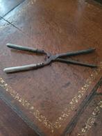 Antieke Krultang met Houten Handvat, Ophalen of Verzenden