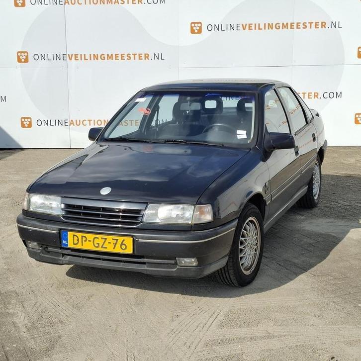 Personenauto Opel, Vectra 1.8 bouwjaar 1992, Auto's, Opel, Bedrijf, Vectra, Centrale vergrendeling, Benzine, Sedan, Automaat, Origineel Nederlands