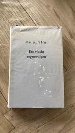 Een vlucht regenwulpen - Maarten ‘t Hart, Boeken, Literatuur, Ophalen of Verzenden, Gelezen, Nederland
