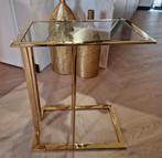 Gouden bijzettafel met glazen blad, 45 tot 60 cm, Minder dan 55 cm, Ophalen of Verzenden, Modern