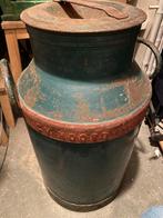 Oude Melkbus - metaal, Ophalen