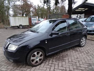 Scoda Fabia CAYA-KFK bj 2012 1.6 TDI combi voor demontage.