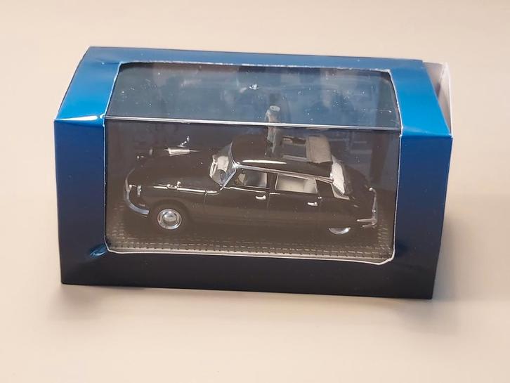 Citroën DS 19 Présidentielle de Gaulle +figuren 1:43 Atlas, Hobby en Vrije tijd, Modelauto's | 1:43, Gebruikt, Auto, Overige merken