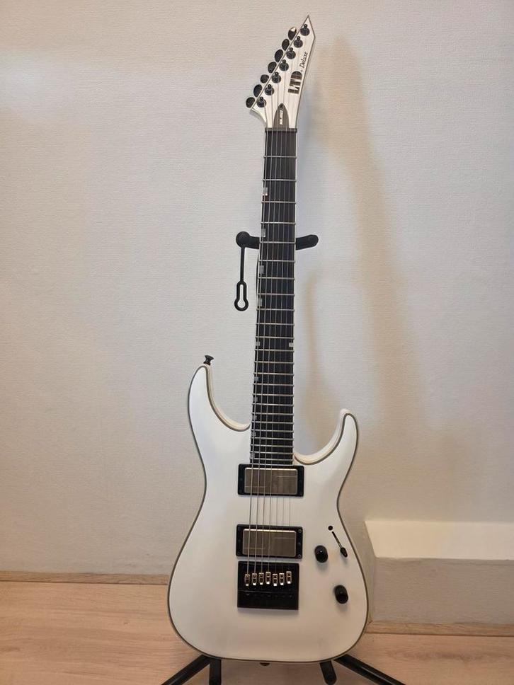 ESP LTD Deluxe MH-1007 7-snarige gitaar, Muziek en Instrumenten, Snaarinstrumenten | Gitaren | Elektrisch, Zo goed als nieuw, Solid body