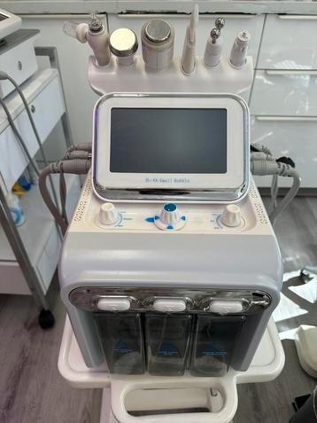 Hydrafacial beschikbaar voor biedingen