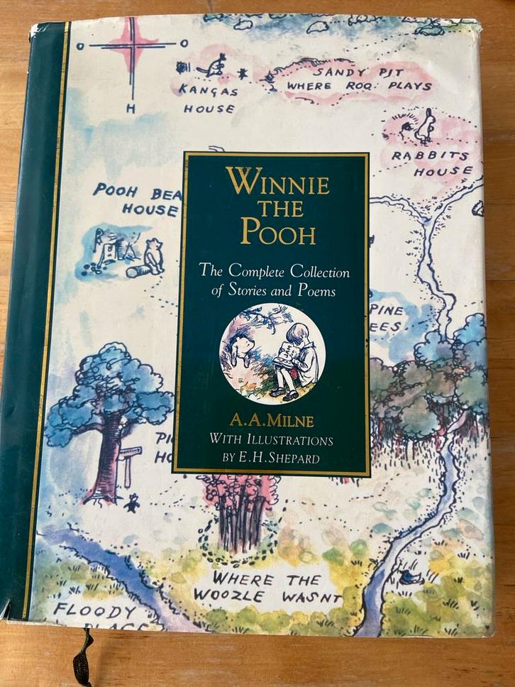 Winnie the Pooh . The complete collection., Boeken, Sprookjes en Fabels, Gelezen, Ophalen of Verzenden