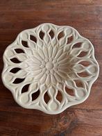 Franse Brocante Fruitschaal - Geel, Sierlijk, Ophalen, Gebruikt, Porselein of Keramiek, Schaal