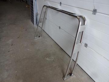 Radarbeugel (Roller Bar) RVS, neerklapbaar, nieuw beschikbaar voor biedingen