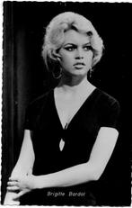 Filsterren ansichtaart Brigitte Bardot, Verzenden, 1940 tot 1960, Ongelopen, Sterren en Beroemdheden