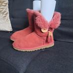 Super gave Uggs Bailey Button maat 37, Kleding | Dames, Schoenen, Ophalen of Verzenden, Gedragen, Roze