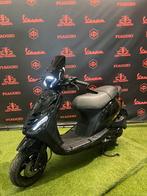 Piaggio Zip 2022 Brom SP Black on Black Full Option Garantie, Fietsen en Brommers, Scooters | Piaggio, Ophalen, Zip