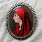 Broche met geëmailleerde voorstelling van de heilige Fabiola, Ophalen of Verzenden, Overige materialen, Broche