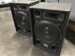 2 stuks MAX 12 700W PA luidsprekers, Zo goed als nieuw, 120 watt of meer, Front, Rear of Stereo speakers, Ophalen