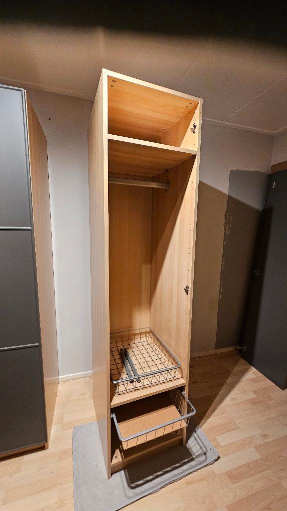 Pax ikea basiselement 50 breed 201 hoog met toebehoren, Huis en Inrichting, Kasten | Kledingkasten, Gebruikt, 200 cm of meer, 50 tot 100 cm