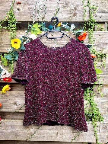 Prachtige vintage geborduurde blouse van puur zijde beschikbaar voor biedingen