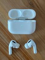 Apple Airpods Pro 1 Earbuds, Ophalen of Verzenden, Gebruikt, In oorschelp (earbud)