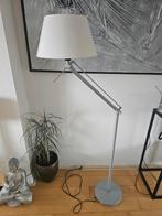 Ikea lamp met scharnierende arm, Ophalen, Zo goed als nieuw