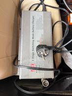 Accu Lader - 3 Stage Switching Mode, Ophalen of Verzenden, Gebruikt, Universele onderdelen