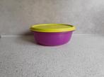Tupperware Ruimteschaal 600 ml. Lime Paars, Huis en Inrichting, Keuken | Tupperware, Ophalen of Verzenden, Gebruikt, Paars, Schaal