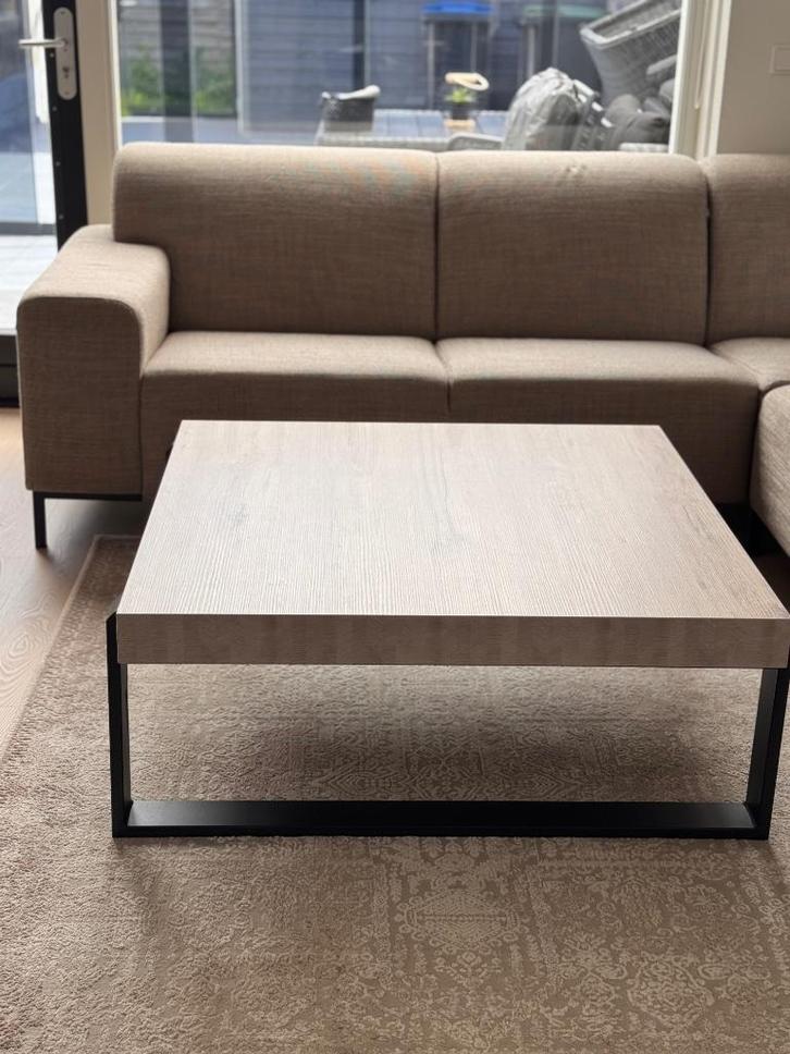 Salontafel Durban (Sanders Wonen) – modern & stijlvol, Huis en Inrichting, Tafels | Salontafels, Zo goed als nieuw, Minder dan 50 cm