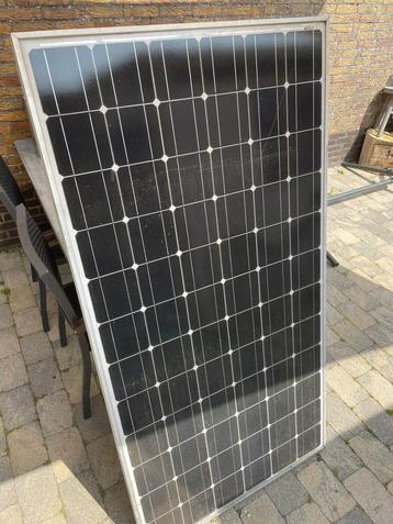 Set van 9 Zonnepanelen – Astronergy beschikbaar voor biedingen