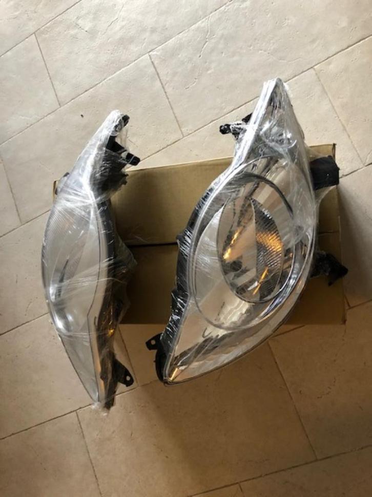 set nieuwe koplampen Peugeot 107, Auto-onderdelen, Verlichting, Peugeot, Nieuw, Ophalen