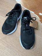 Nieuwe Nike sneakers Maat 43, Ophalen of Verzenden, Nieuw, Zwart, Sneakers of Gympen