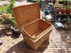 Rieten mand, Huis en Inrichting, Woonaccessoires | Schalen en Manden, Ophalen, Gebruikt, Rechthoekig, Riet