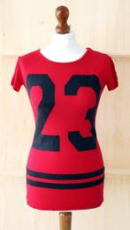 Top met print , kleur rood, maat S/M (nieuw), Maat 38/40 (M), Nieuw, Ophalen of Verzenden, Korte mouw