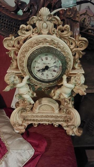 Barok klok  beschikbaar voor biedingen