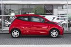 Toyota Aygo 1.0 VVT-i 69pk 5D x-wave, Auto's, Voorwielaandrijving, Stof, Gebruikt, Euro 6