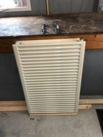 Nette radiator met bevestigingsteunen, Doe-het-zelf en Verbouw, Verwarming en Radiatoren, Ophalen
