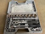 Doppendoos set, Doe-het-zelf en Verbouw, Gereedschap | Handgereedschap, Ophalen, Zo goed als nieuw
