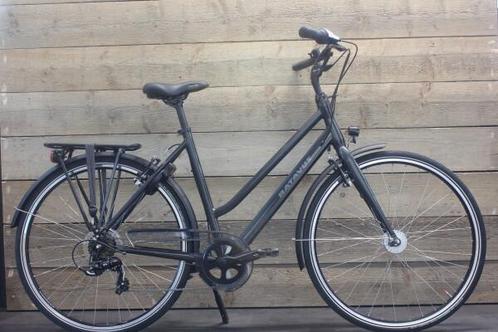 Batavus Boulevard 7 speed 16 kg! nu na inruil € 699, Fietsen en Brommers, Fietsen | Dames | Damesfietsen, Nieuw