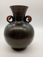 Mobach orenvaas antiek, Ophalen of Verzenden