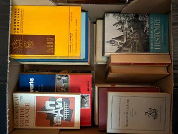 Vintage studieboeken en tijdschriften Franse taal en cultuur beschikbaar voor biedingen