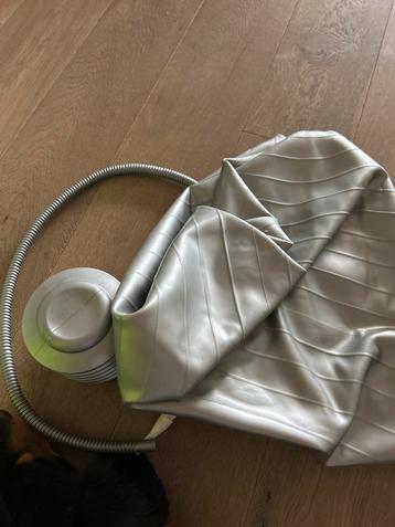 Fitnessbal - Zilver beschikbaar voor biedingen