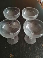 Nieuw 4 cocktail glazen, Ophalen of Verzenden, Nieuw, Borrel- of Shotglas