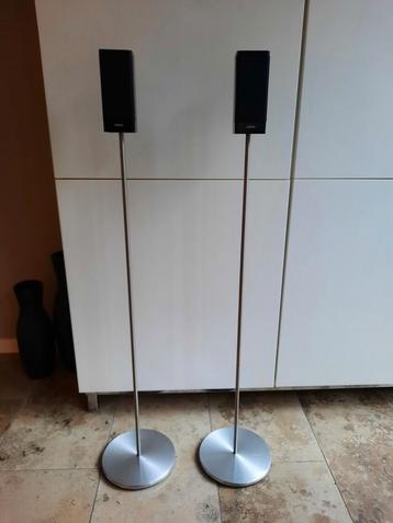 Loewe S1 speak Individual Sound S-Stand / 2 speakers beschikbaar voor biedingen