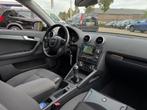 Audi A3 Sportback 1.2 TFSI Attraction Pro Line Business Airc, Voorwielaandrijving, Euro 5, Stof, Gebruikt