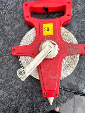 Rolmaat 30m - Afstandsmeter beschikbaar voor biedingen