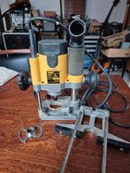 Dewalt DW621 voor reparatie of onderdelen, Doe-het-zelf en Verbouw, Gereedschap | Freesmachines, Ophalen of Verzenden, Gebruikt