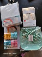 Hoeslakentje voedingskussenhoes speelgoedhaken flessenrek., Ophalen, Nieuw