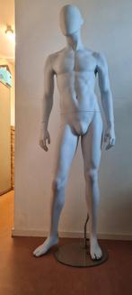 Mannelijke paspop, Ophalen