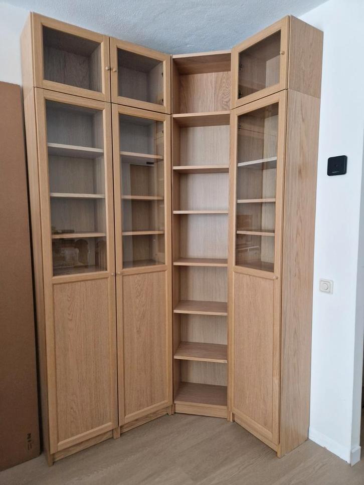Billy boekenkasten eikenpatroon met glazen deuren, Huis en Inrichting, Kasten | Boekenkasten, Gebruikt, Minder dan 50 cm, 200 cm of meer