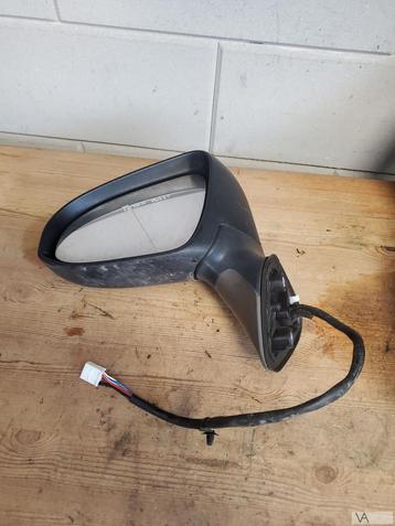 Toyota Verso 2010 - 2018 spiegel links 9 draden grijs €150 beschikbaar voor biedingen