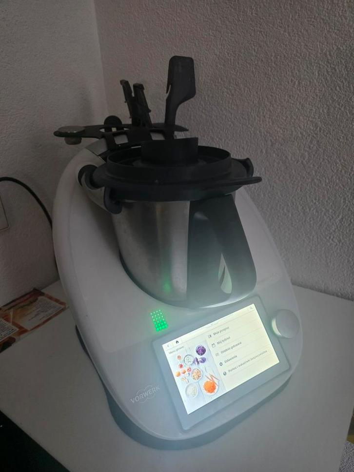Thermomix T6 - Keukenmachine, Witgoed en Apparatuur, Keukenmixers, Zo goed als nieuw, 2 tot 3 liter, 3 snelheden of meer, Vaatwasserbestendig