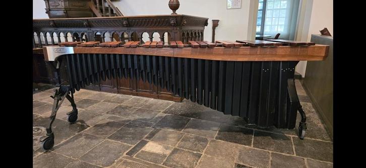 Te koop: Adams Alpha Marimba 5.0 octaafs, Muziek en Instrumenten, Percussie, Gebruikt, Melodische percussie, Ophalen