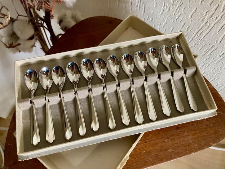 Gero Zilmeta 12 kleine lepeltjes, Antiek en Kunst, Antiek | Bestek, Ophalen of Verzenden
